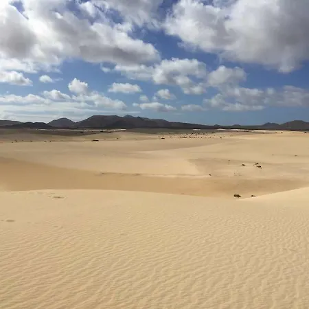 Volcanic Beach Lejlighed